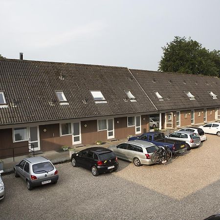 Gram Slotskro Exterior photo